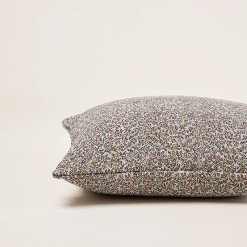 Housse de coussin MAHARA beige et pastels