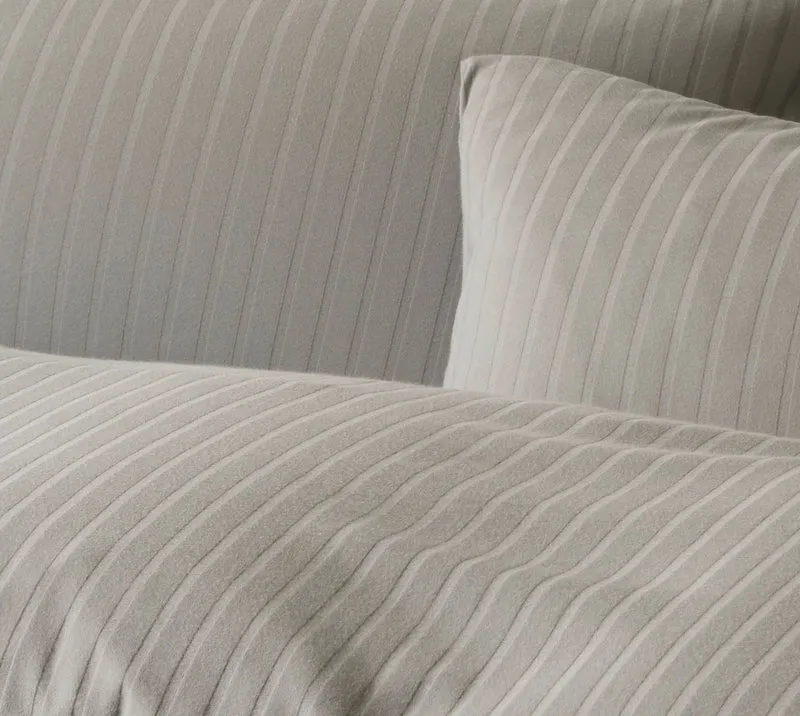 Solid Stripe