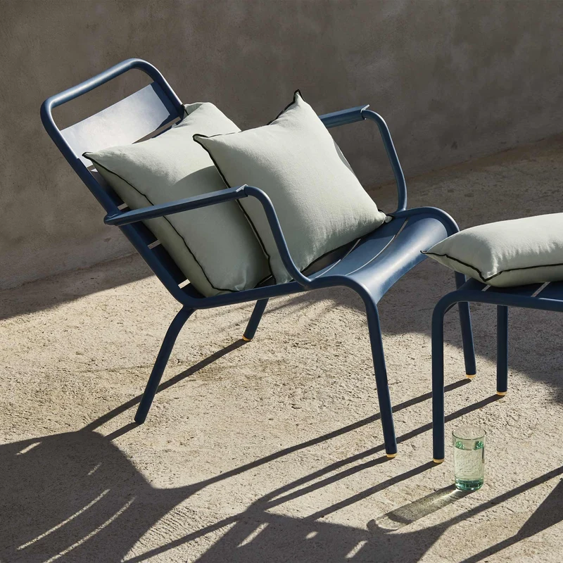 Housse de coussin CARLINA tilleul et bourdon noir