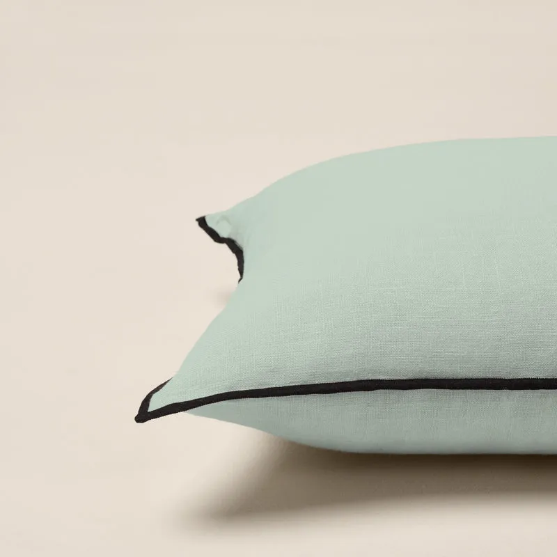 Housse de coussin CARLINA tilleul et bourdon noir