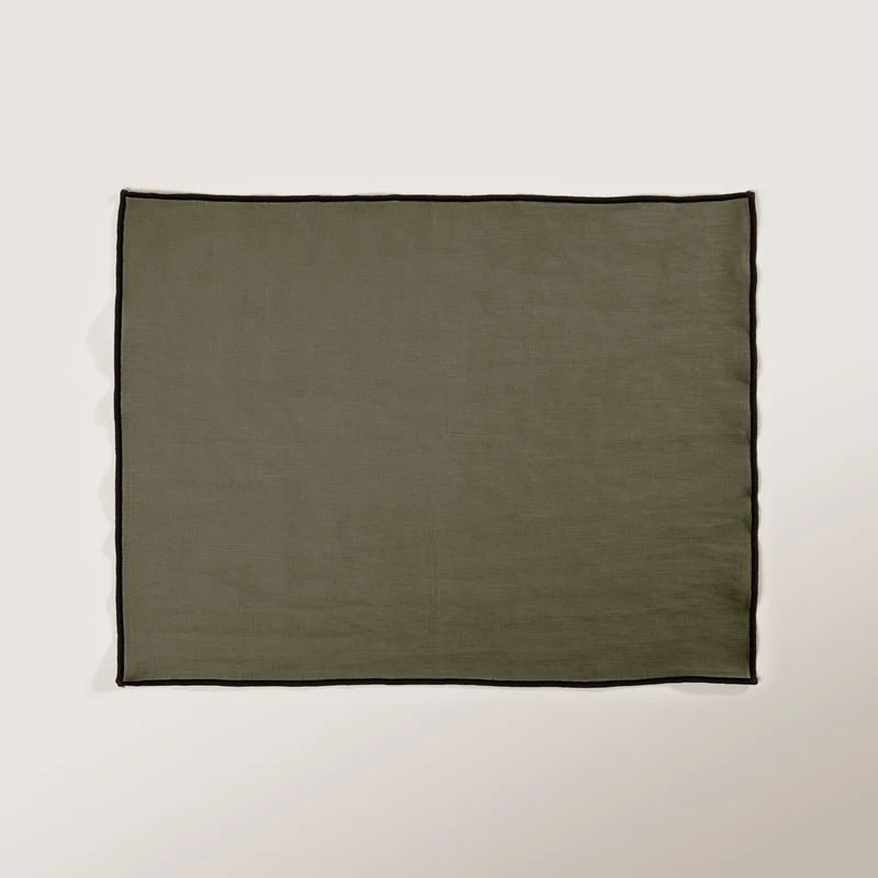 Set de table CARLINA kaki grisé et bourdon noir