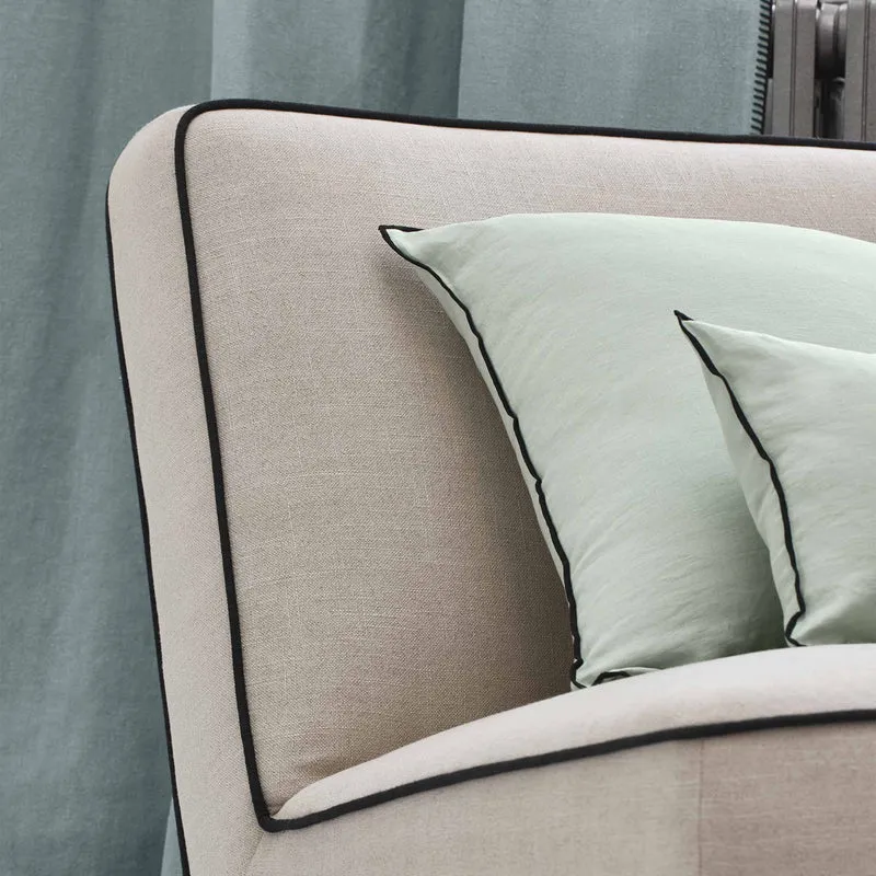 Housse de coussin CARLINA tilleul et bourdon noir