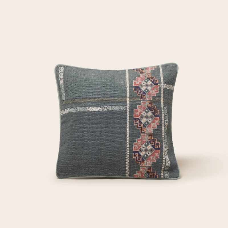 Housse de coussin IZTEL vert grisé et multicolore