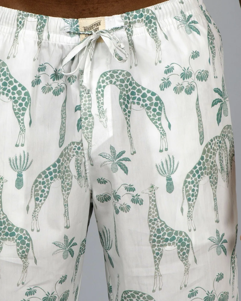 Men's Lounge Shorts - Giraffes Green