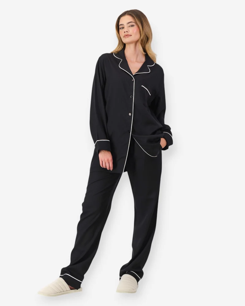 Women's Pyjamas – Black Tencel