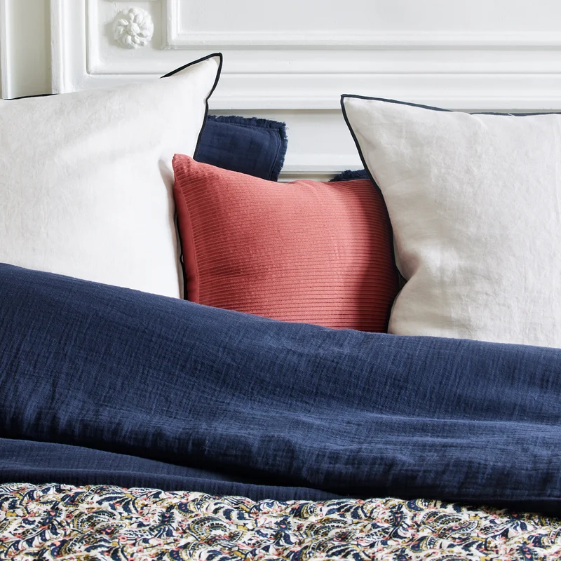 Housse de coussin ONDINE framboise
