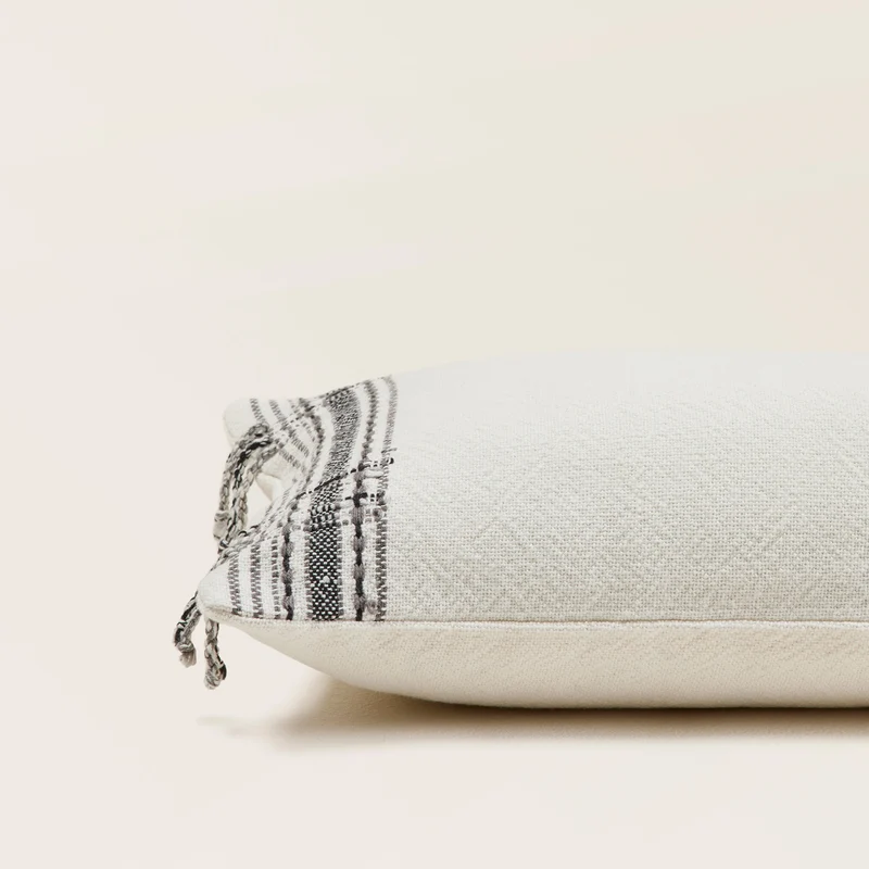 Housse de coussin PAVANI blanc et noir