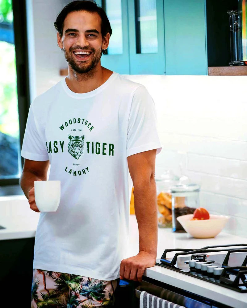 Men's T-shirt - Easy Tiger Green