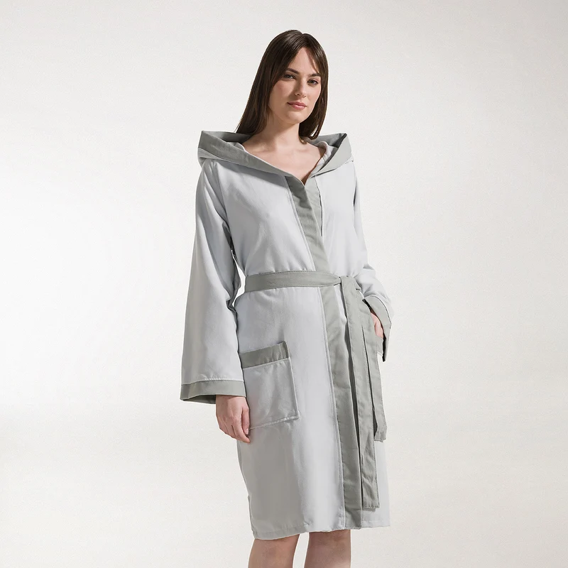 Accappatoio con Cappuccio tecno bicolor in Microfibra 170 gr/mq