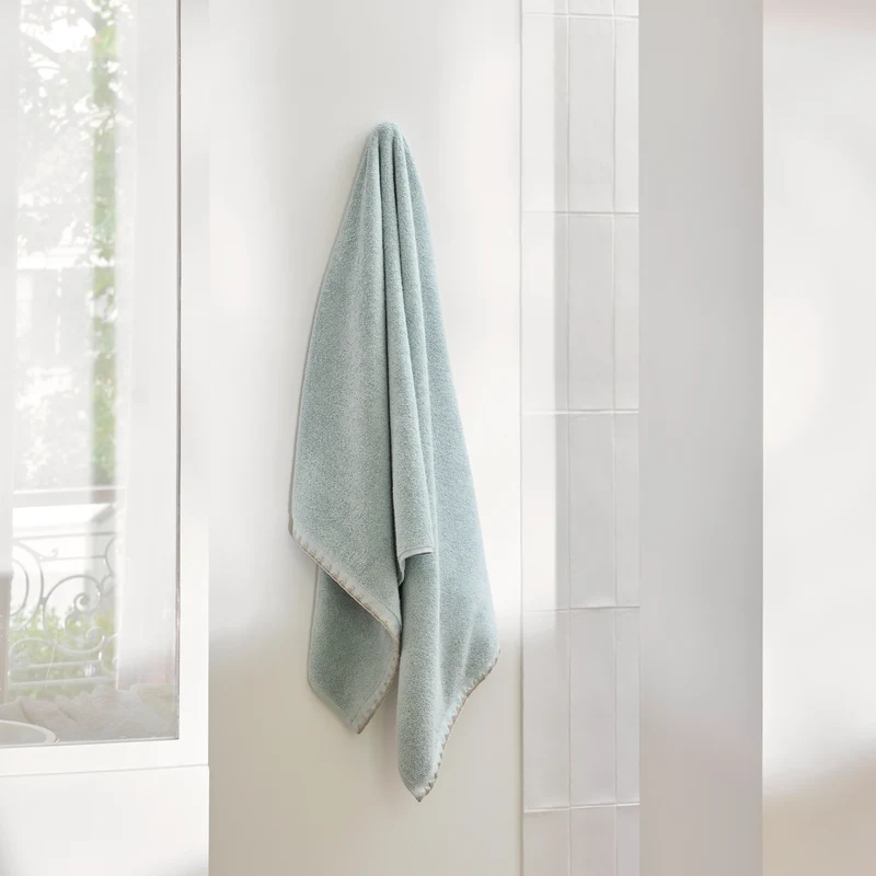 La Sortie de Bain NERYDA céladon et beige
