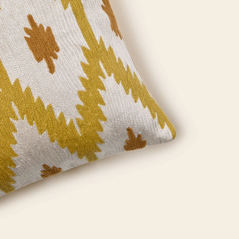 Housse de coussin JOKO ivoire et jaune