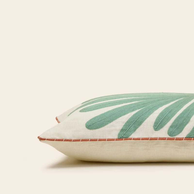 Housse de coussin TROPI ecru et vert tropique