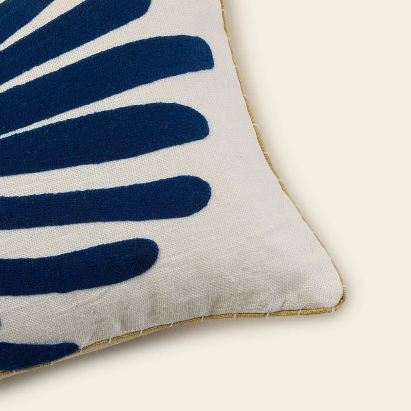 Housse de coussin TROPI ecru et indigo