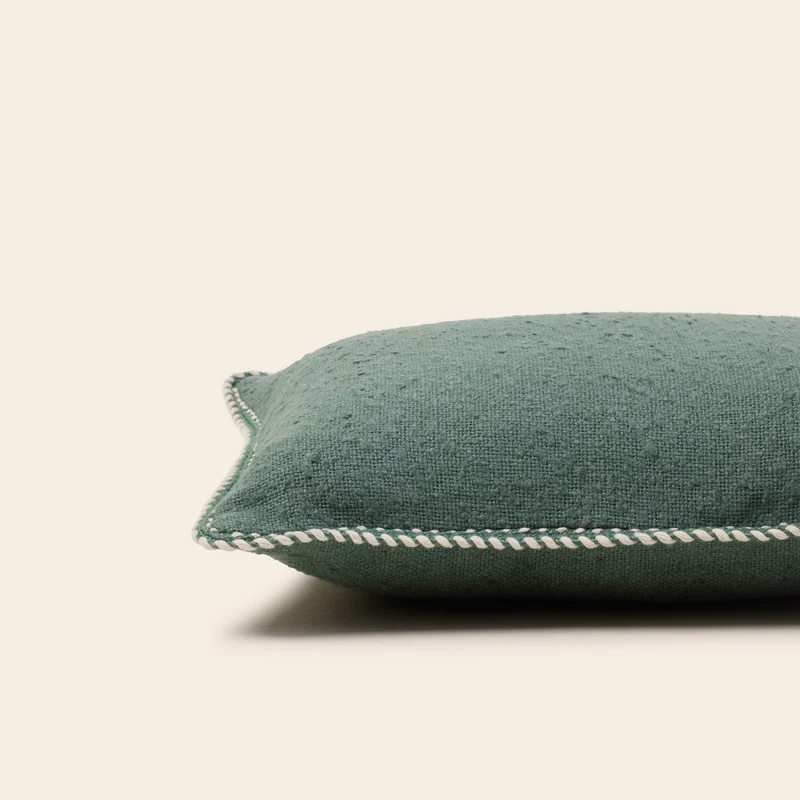 Housse de coussin GANJI vert cyprès