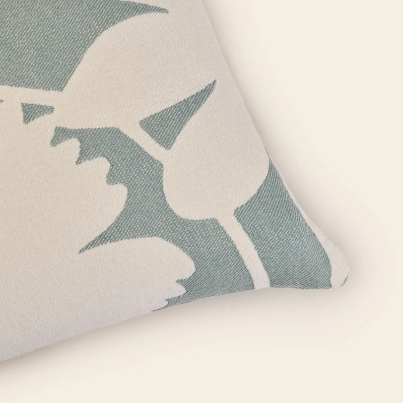 Housse de coussin FLAURIA ivoire et vert sauge