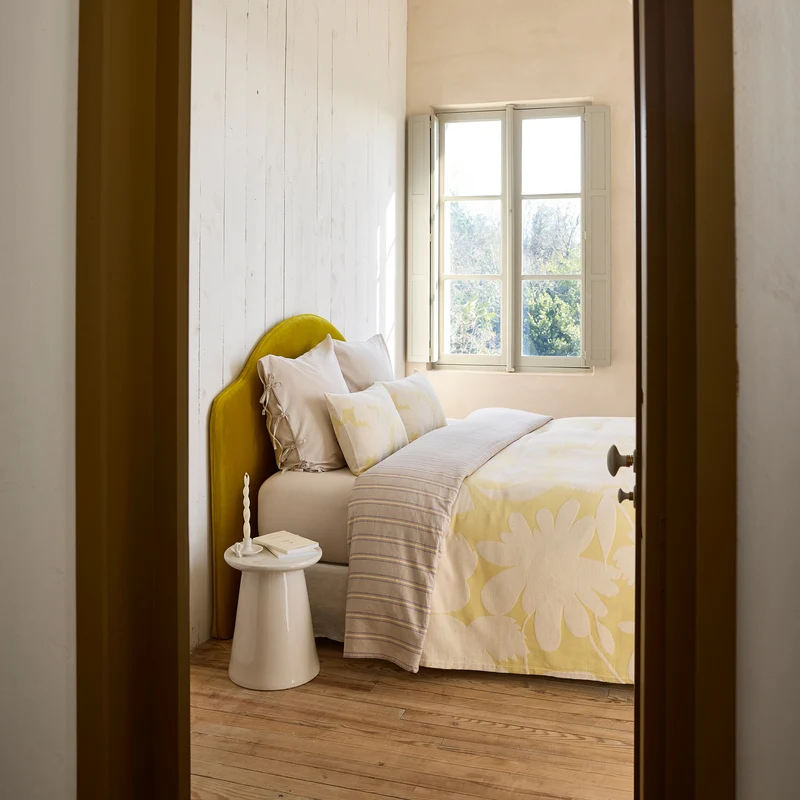 Couvre-lit FLAURIA ivoire et jaune pastel