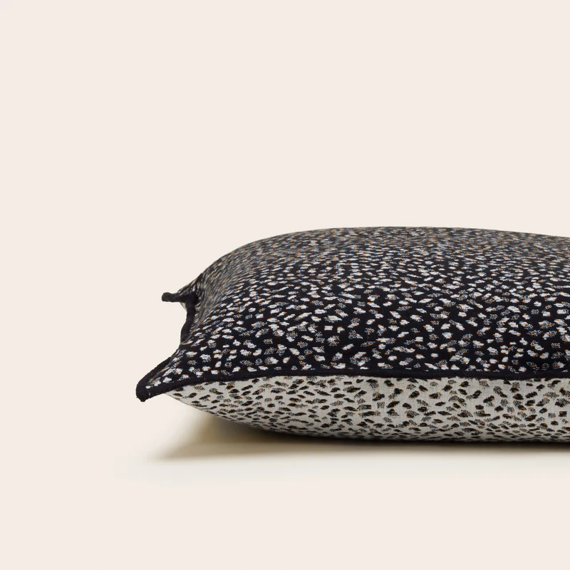 Housse de coussin OCELO noiret blanc