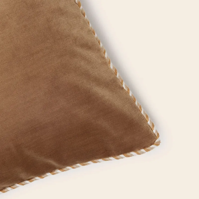 Housse de coussin DALILA camel doré