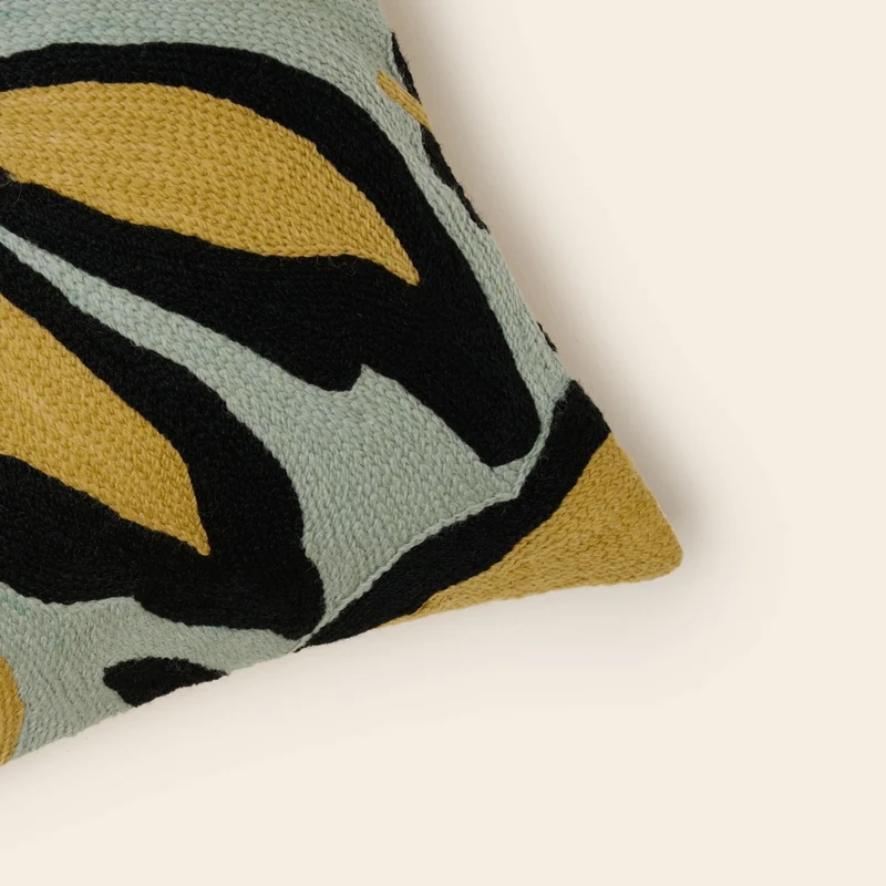 Housse de coussin PHEODORA céladon et jaune paille