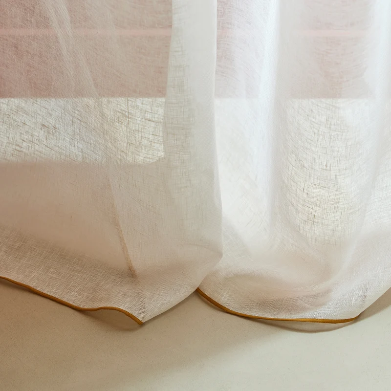 Voilage panneau SHADOW blanc pur et bourdon ocre