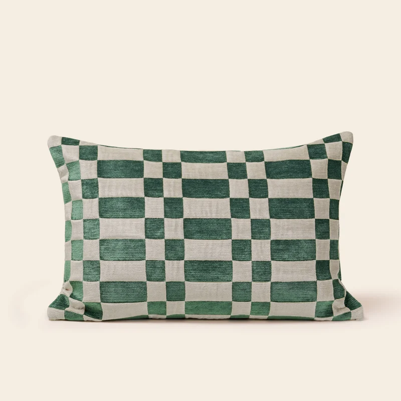 Housse de coussin TCHEKY ecru et vert vif