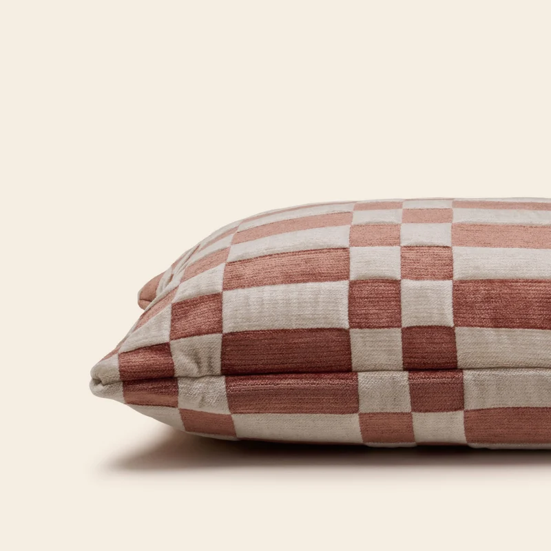 Housse de coussin TCHEKY ecru et terracota