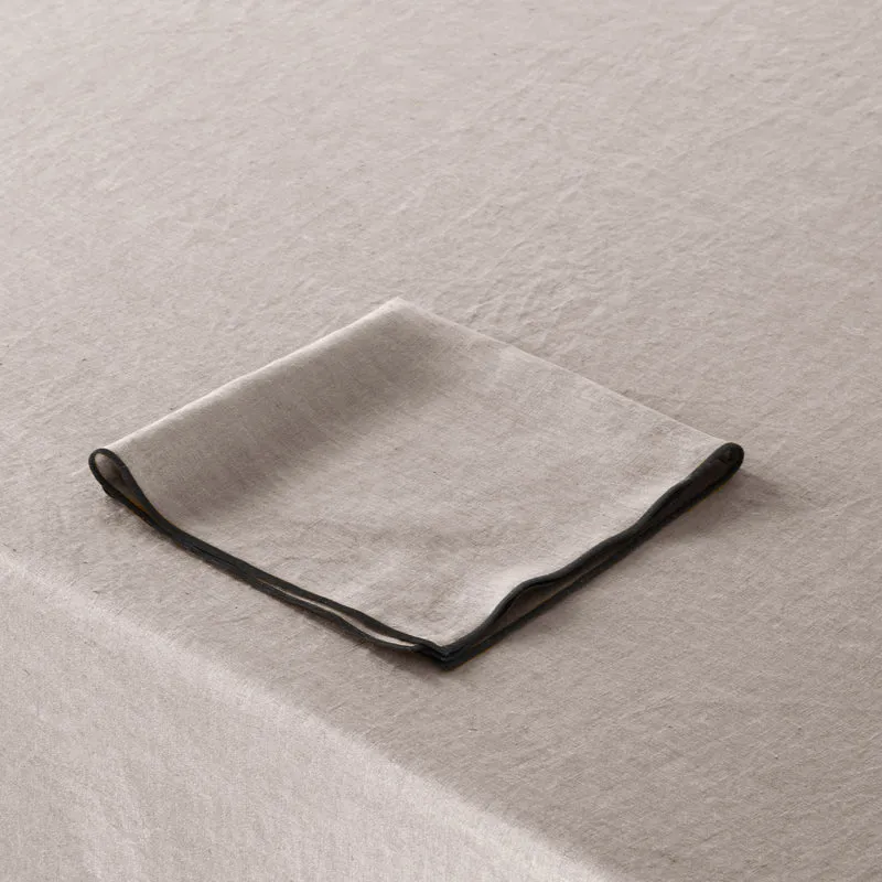 Nappe carrée CARLINA ficelle et bourdon noir