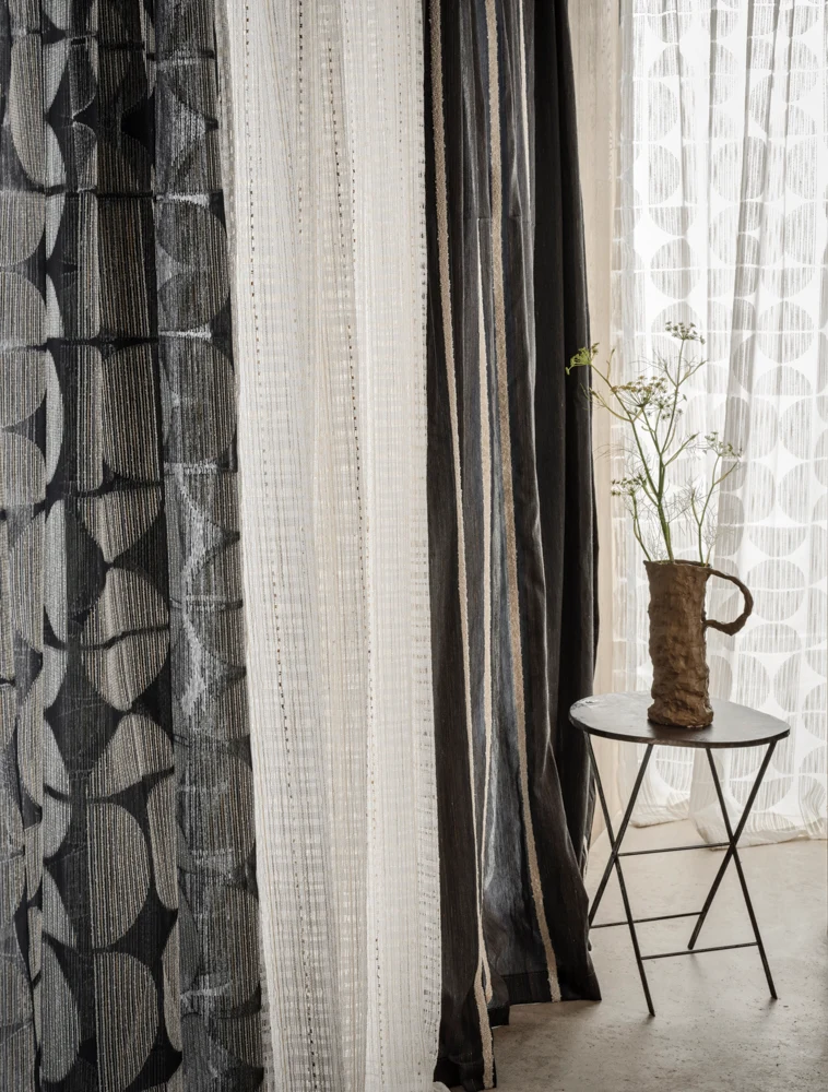 Gardinenstoff Bouclé Stripe - midnight 305 cm