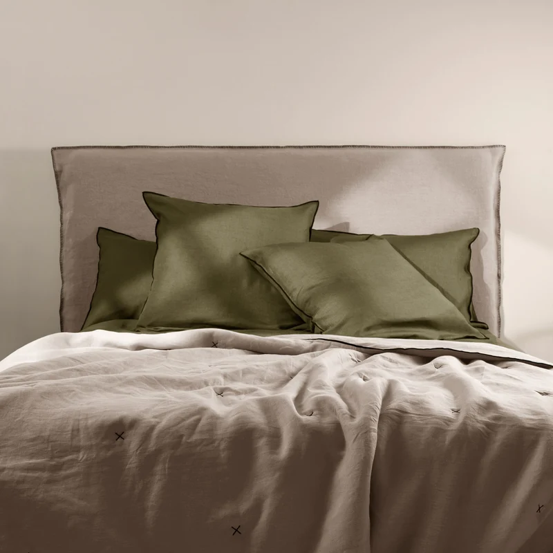 Couvre-lit matelassé CARLINA ficelle et bourdon noir