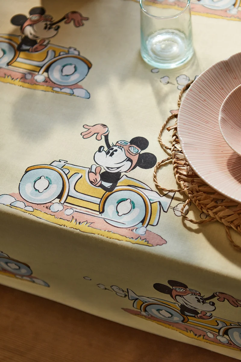 Minnie on the Move - sherbet