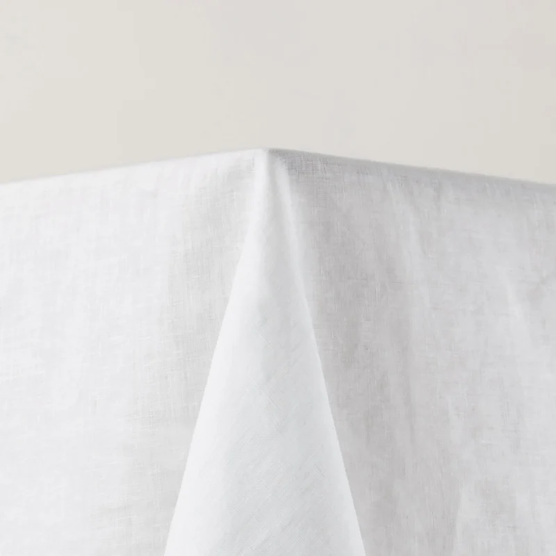 Nappe rectangulaire CARLINA blanc pur et bourdon noir