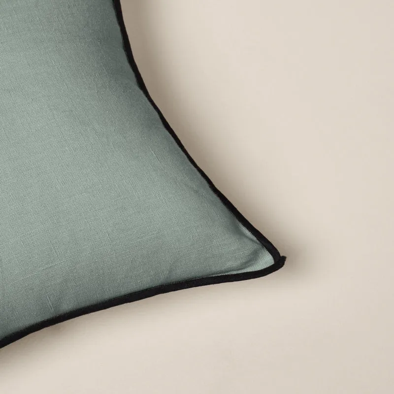 Housse de coussin CARLINA vert de gris et bourdon noir
