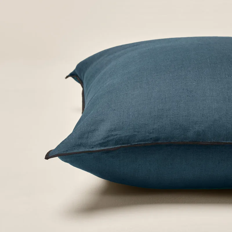 Housse de coussin CARLINA pétrole et bourdon noir