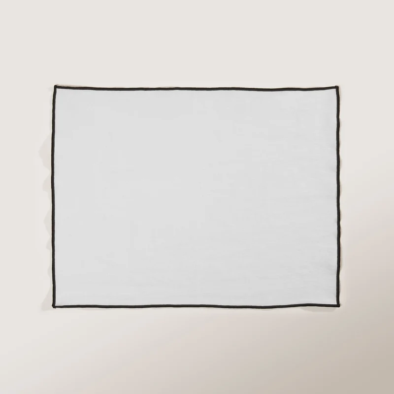 Set de table CARLINA blanc pur et bourdon noir