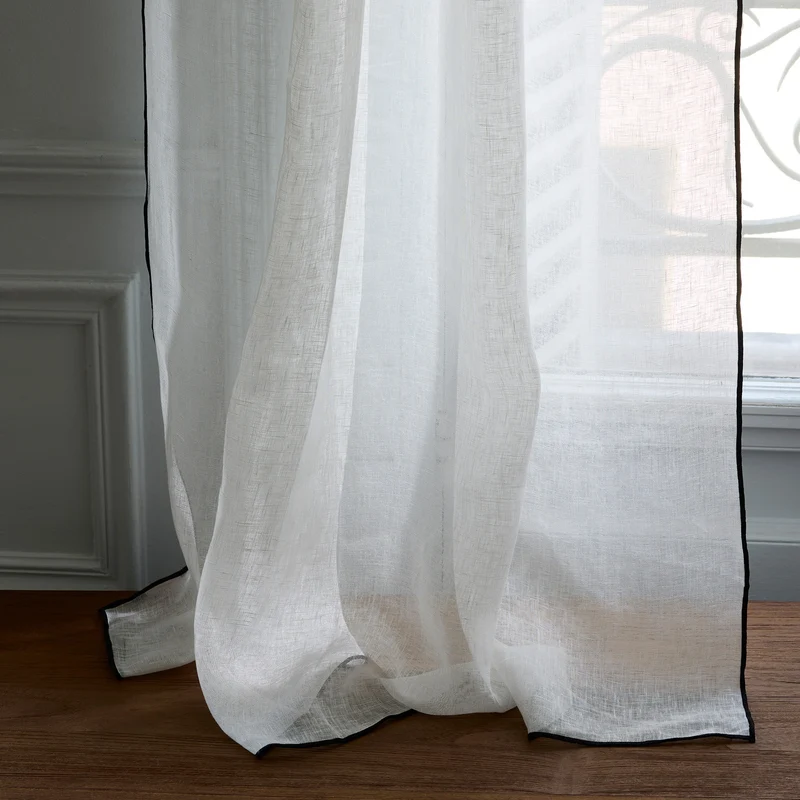 Voilage panneau SHADOW blanc pur et bourdon noir