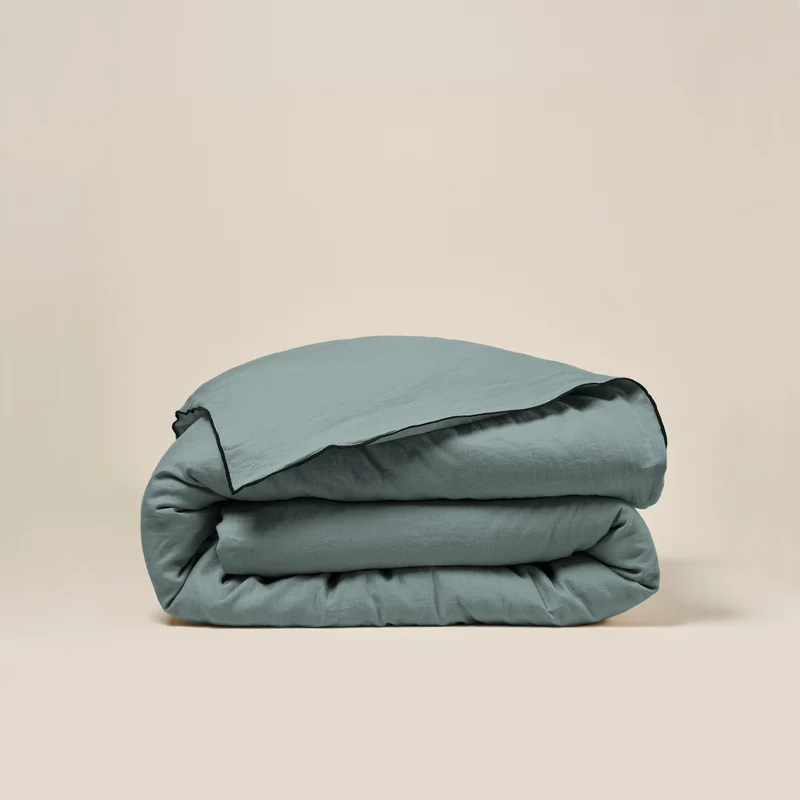 Housse de couette CARLINA vert de gris et bourdon noir
