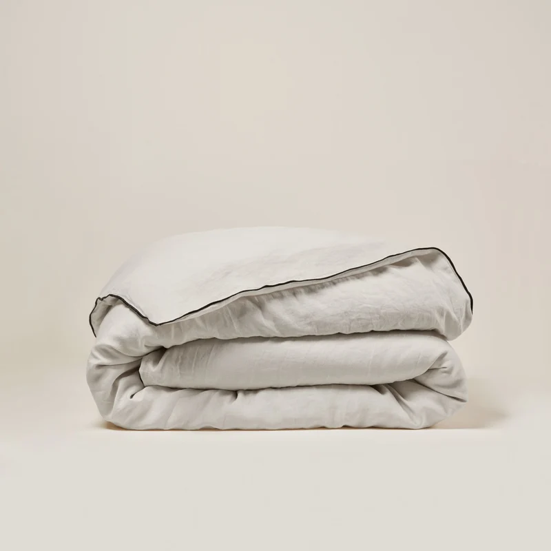 Housse de couette CARLINA calcaire et bourdon noir