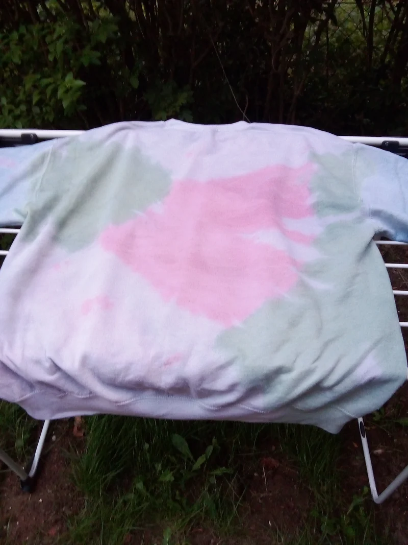 Cozy Nature: Das „Pastel Cloud“ Tie-Dye Sweatshirt