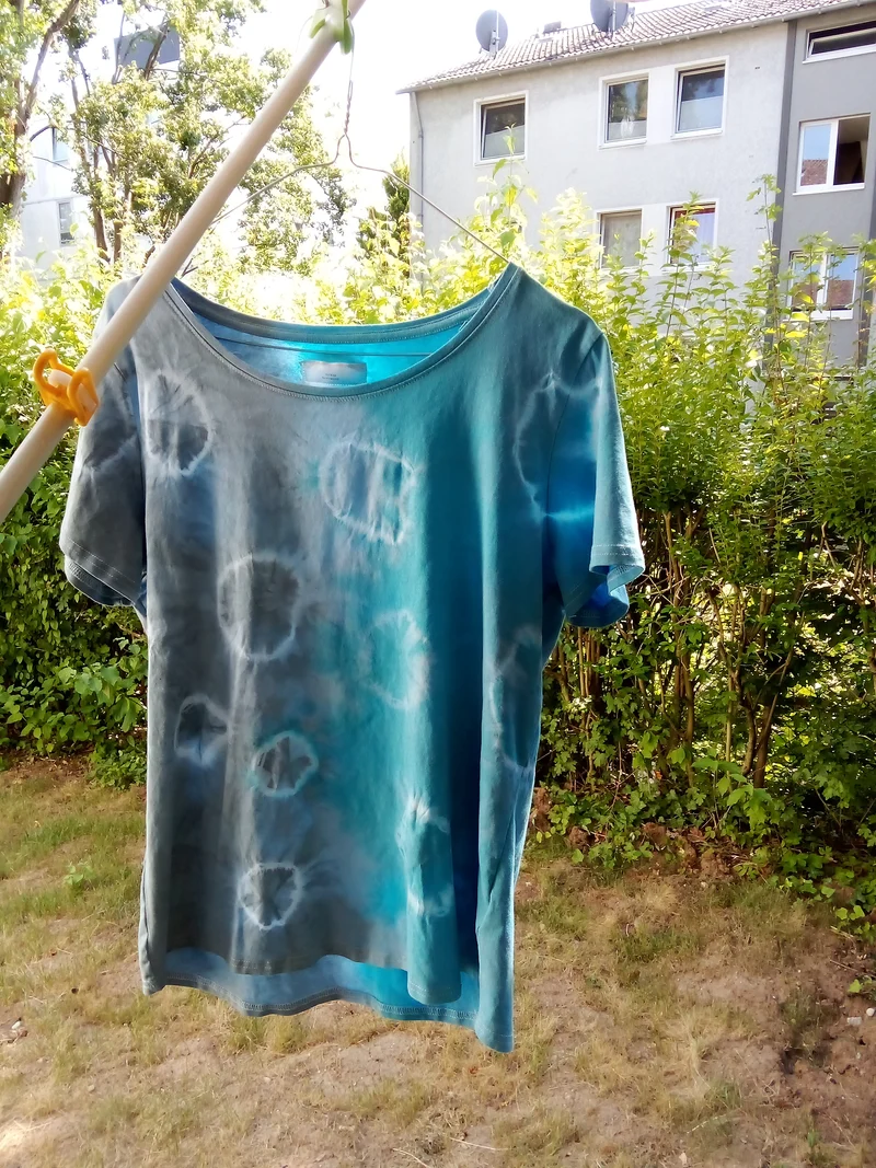 Blau Graues Damen Batik Shirt