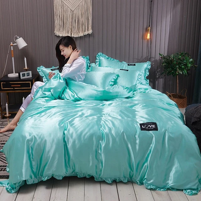 Pure Satin Silk Bedding Set Lace Luxury Duvet Cover Set Single Double Queen King Size 240x220 Couple Quilt Covers White Gray Red
