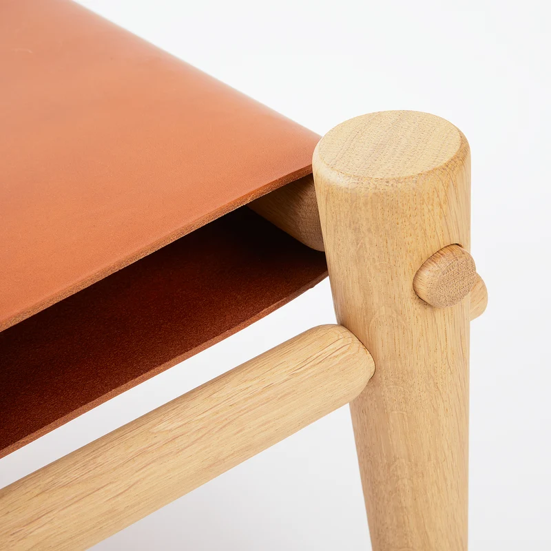 Safari Hocker