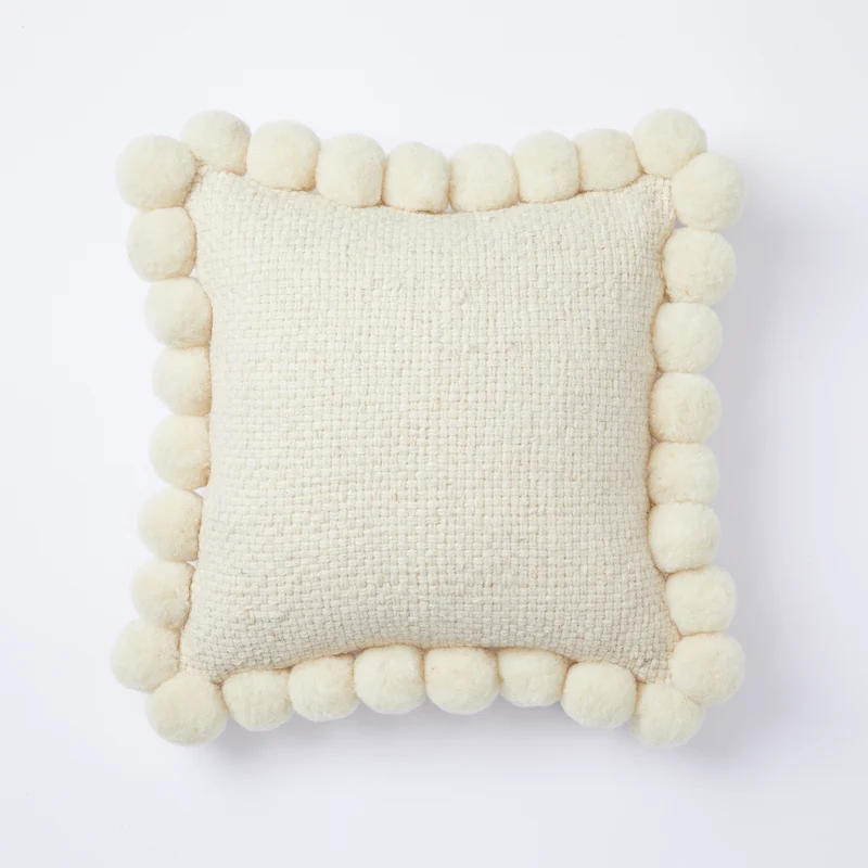 Salta Pom Pom Kissen, Medium