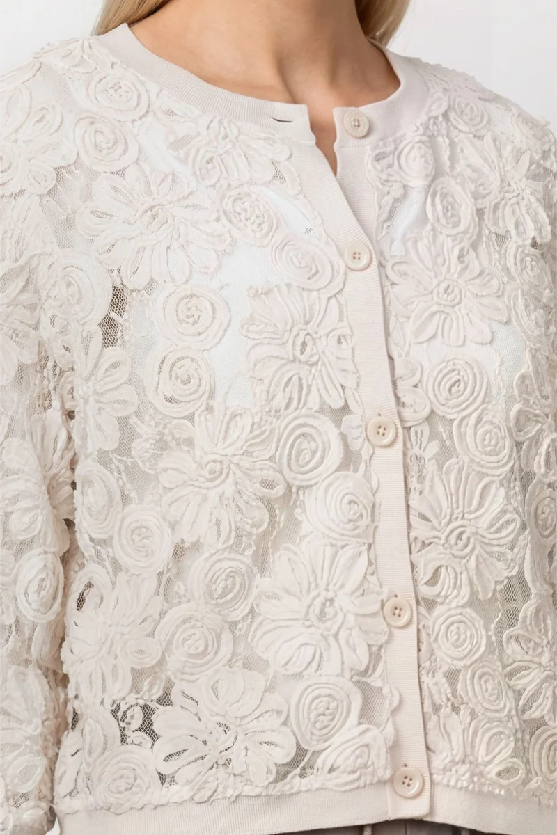 Strickjacke mit Blumenmuster