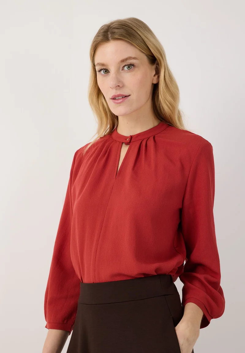 Blusenshirt
