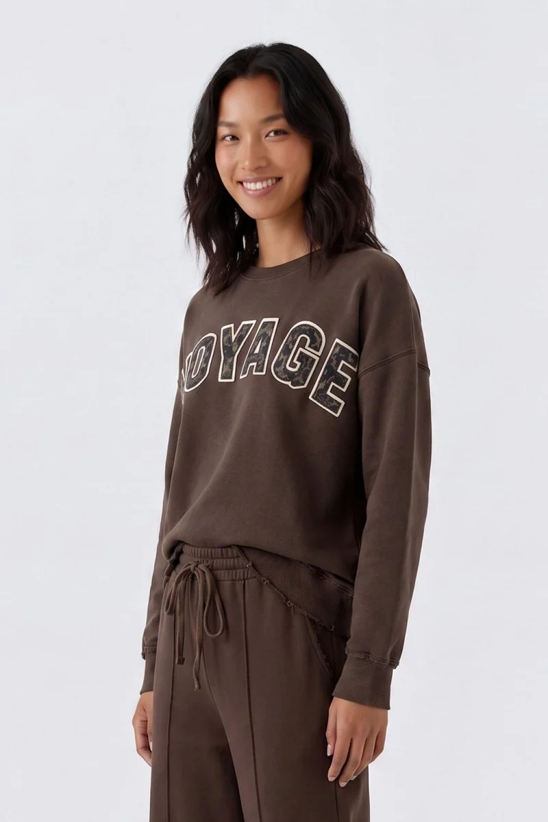 Sweatshirt
