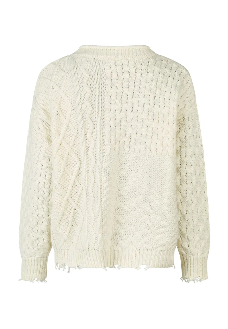 Pullover im Zopf-Patchwork