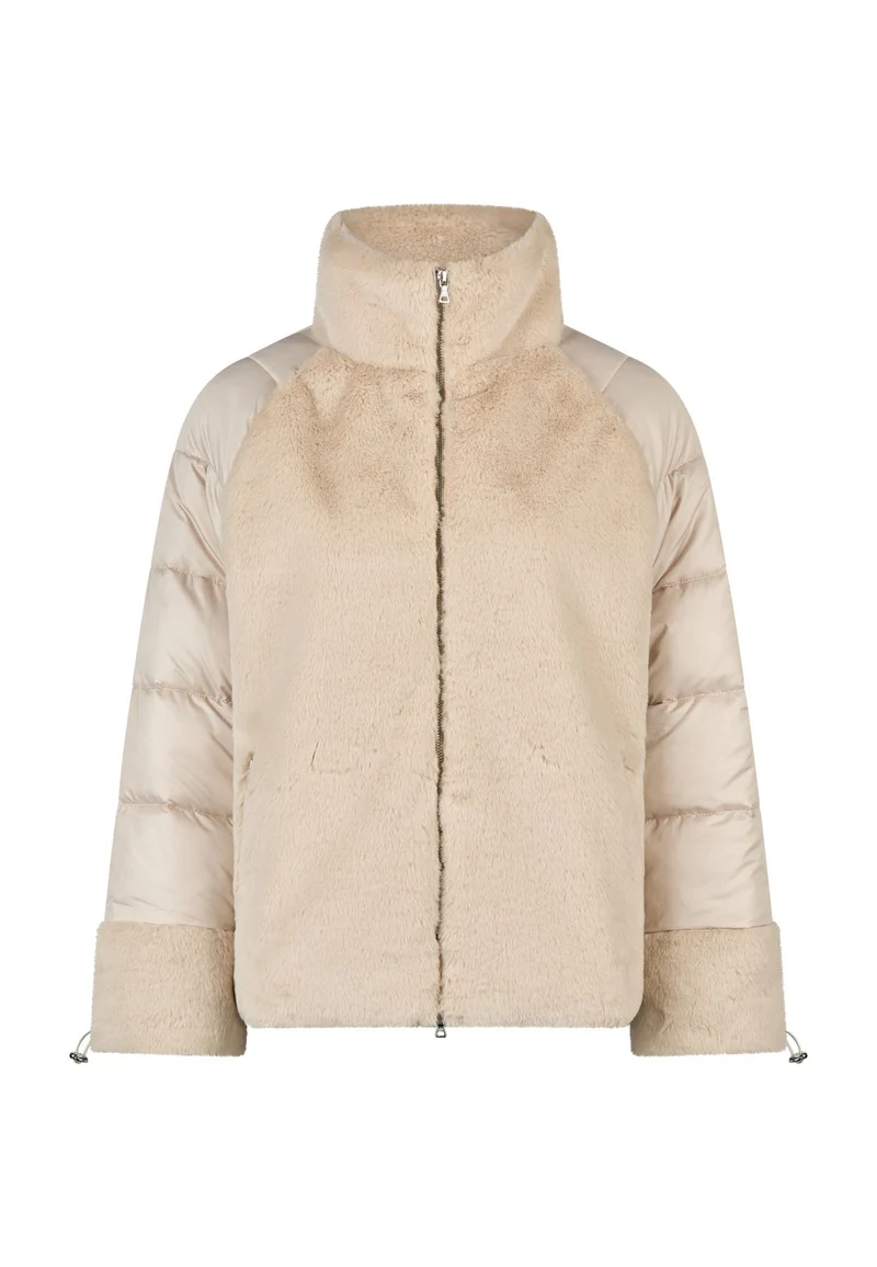 Jacke im Materialmix