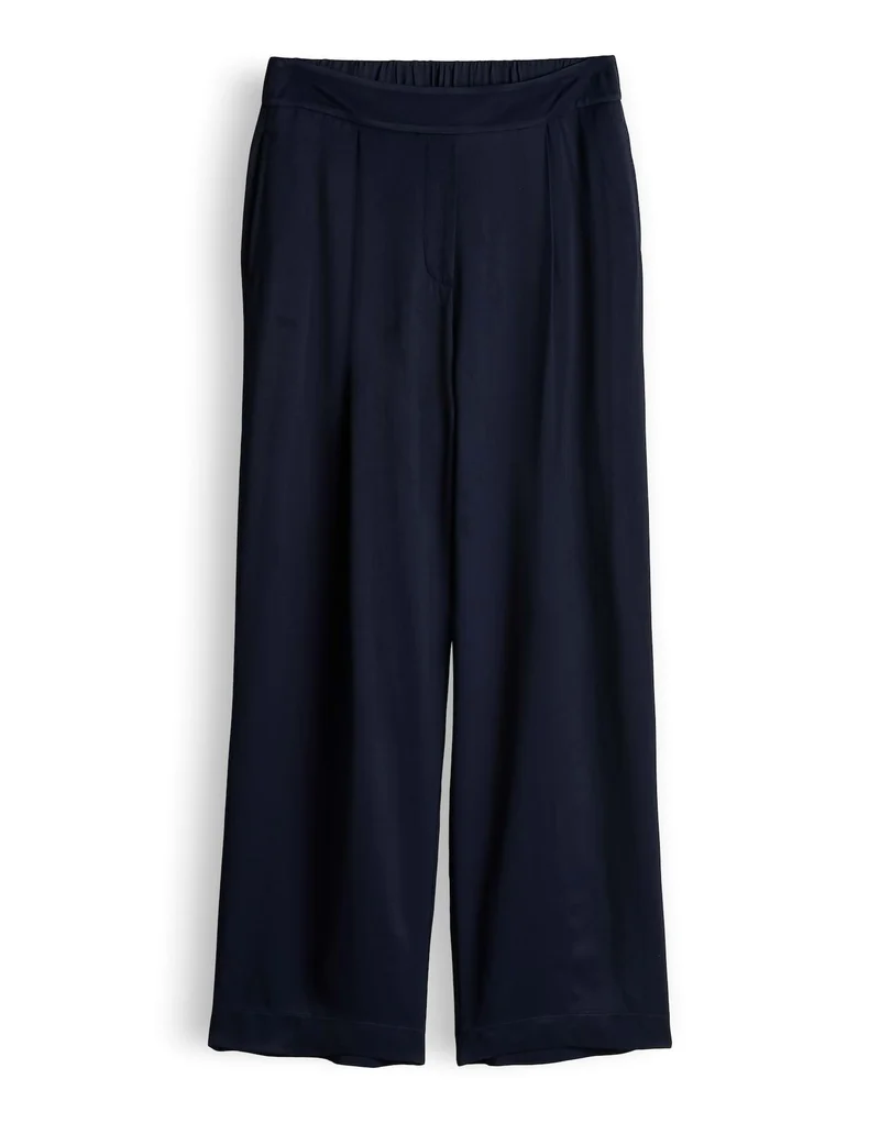 Cisilia pure, true navy