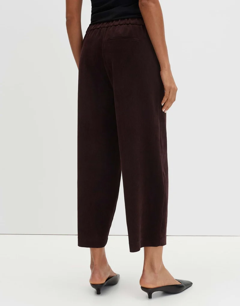 Cisilia curved corduroy, mahogany