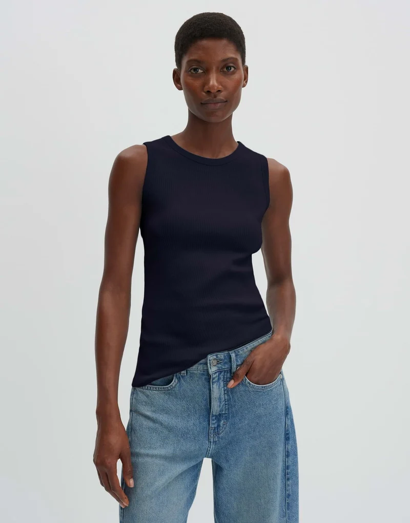 Kleanne, true navy